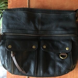 Black leather fossil bag❤️